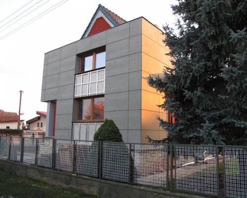 Rodinný dům, Obříství